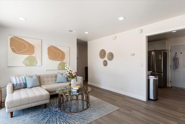 3762 Carlysle Avenue, Santa Clara, CA 95051