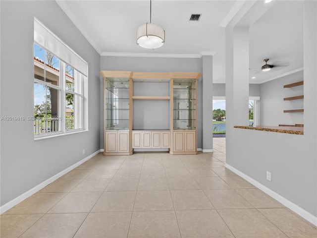 2288 Quail Roost Dr, Weston, FL 33327
