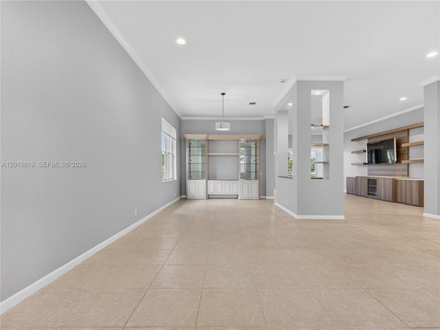 2288 Quail Roost Dr, Weston, FL 33327