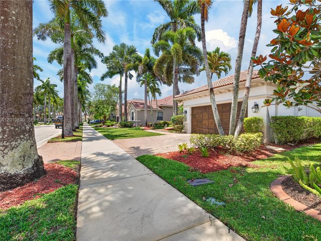 2288 Quail Roost Dr, Weston, FL 33327