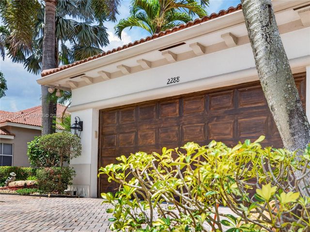 2288 Quail Roost Dr, Weston, FL 33327