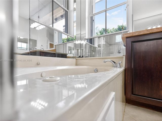 2288 Quail Roost Dr, Weston, FL 33327