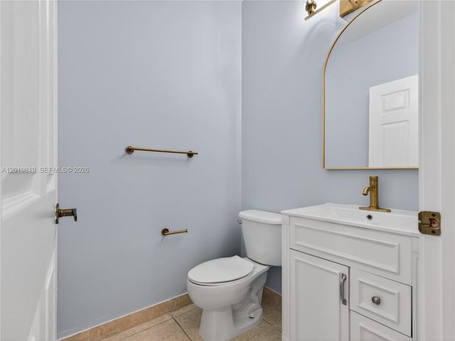 2288 Quail Roost Dr, Weston, FL 33327