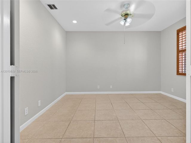 2288 Quail Roost Dr, Weston, FL 33327