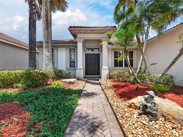 2288 Quail Roost Dr, Weston, FL 33327