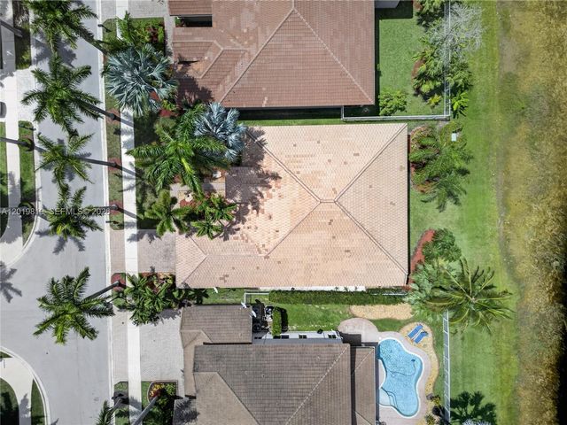 2288 Quail Roost Dr, Weston, FL 33327