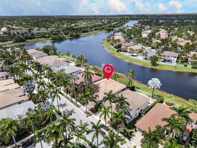 2288 Quail Roost Dr, Weston, FL 33327