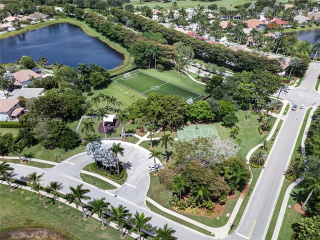 2288 Quail Roost Dr, Weston, FL 33327