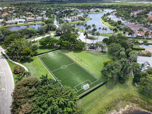 2288 Quail Roost Dr, Weston, FL 33327