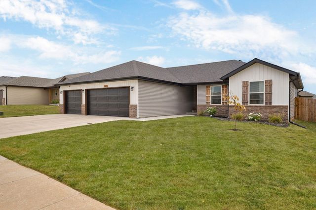 3363 W Mccanse Street, Springfield, MO 65803