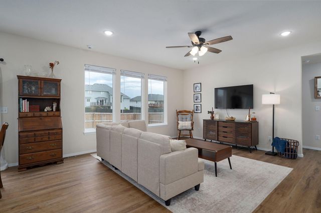 3363 W Mccanse Street, Springfield, MO 65803