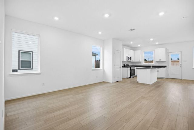 18122 Lone Hill Drive, Hockley, TX 77447