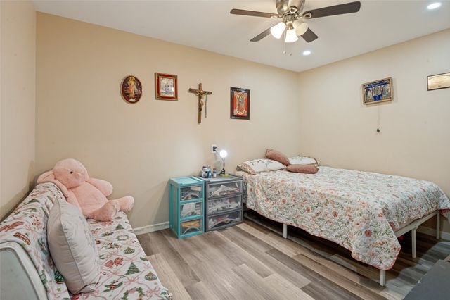 1325 Abbott Drive, Irving, TX 75060