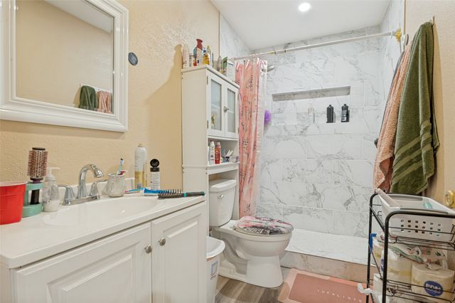 1325 Abbott Drive, Irving, TX 75060