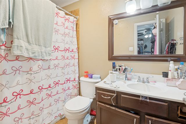 1325 Abbott Drive, Irving, TX 75060