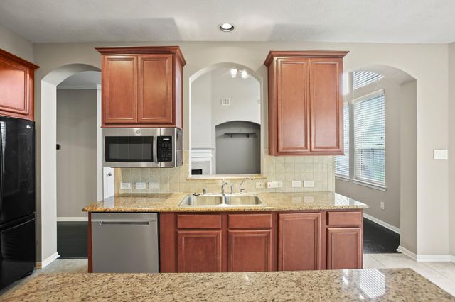 1606 Sunderland Drive, Sugar Land, TX 77479