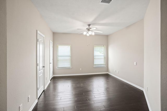 1606 Sunderland Drive, Sugar Land, TX 77479