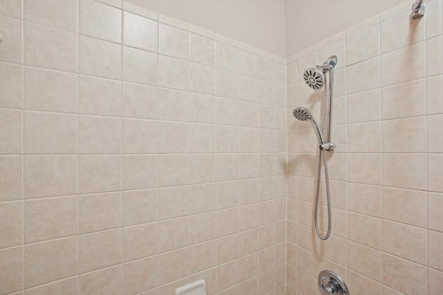1606 Sunderland Drive, Sugar Land, TX 77479