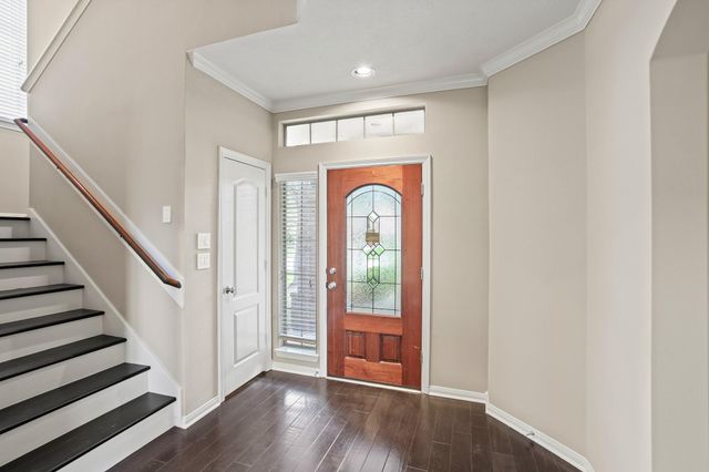 1606 Sunderland Drive, Sugar Land, TX 77479