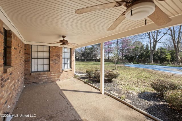 2915 Barrett Drive, Southaven, MS 38672