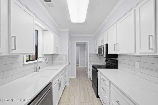 2915 Barrett Drive, Southaven, MS 38672