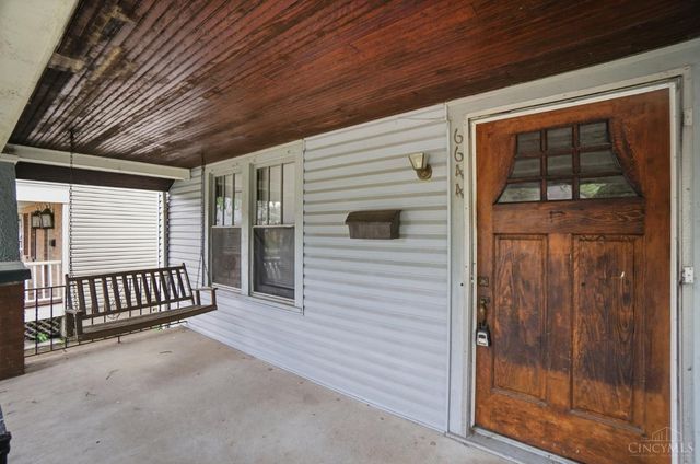 6644 Murray Avenue, Cincinnati, OH 45227