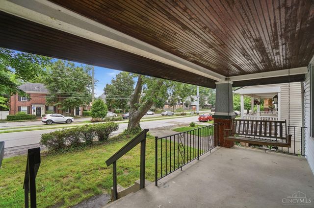 6644 Murray Avenue, Cincinnati, OH 45227