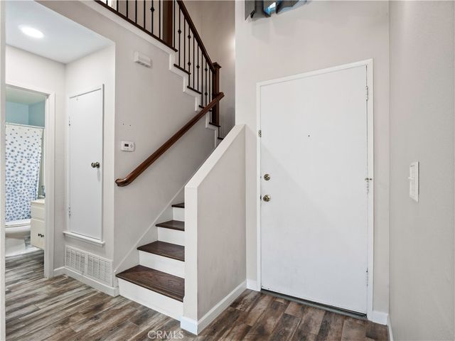 16610 Shinedale Drive, Canyon Country, CA 91387