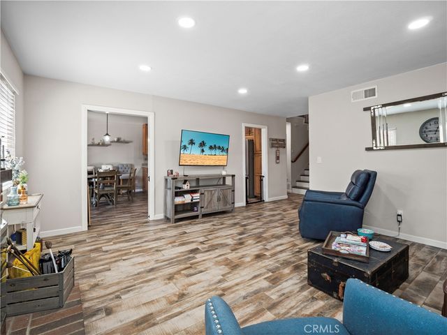 16610 Shinedale Drive, Canyon Country, CA 91387