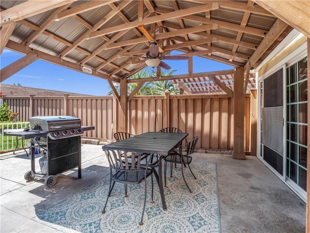 16610 Shinedale Drive, Canyon Country, CA 91387