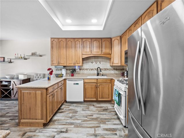 16610 Shinedale Drive, Canyon Country, CA 91387