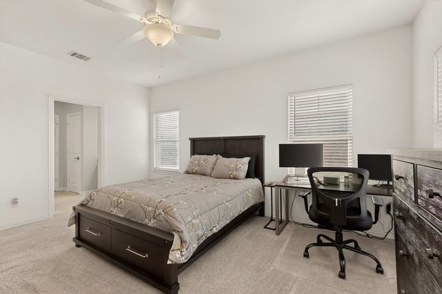 7539 Edgeware Road, Dallas, TX 75228