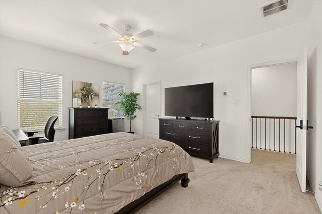 7539 Edgeware Road, Dallas, TX 75228
