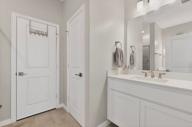 7539 Edgeware Road, Dallas, TX 75228