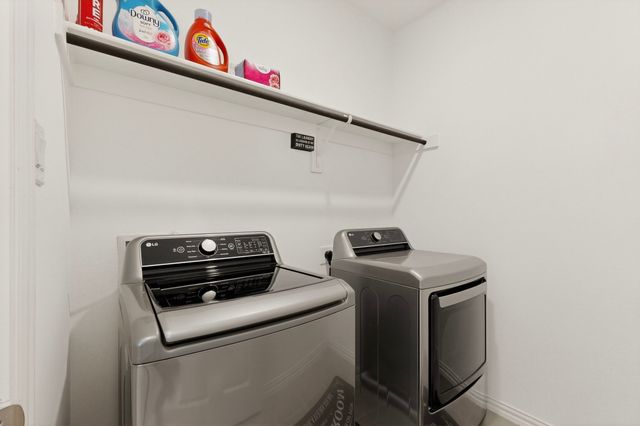 7539 Edgeware Road, Dallas, TX 75228