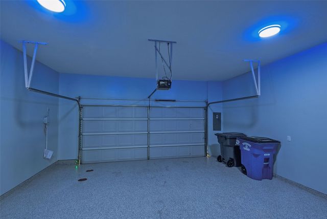 7539 Edgeware Road, Dallas, TX 75228