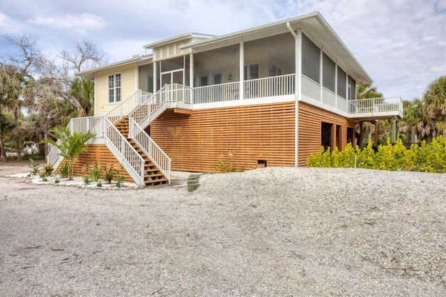 32 PALM DRIVE, Placida, FL 33946