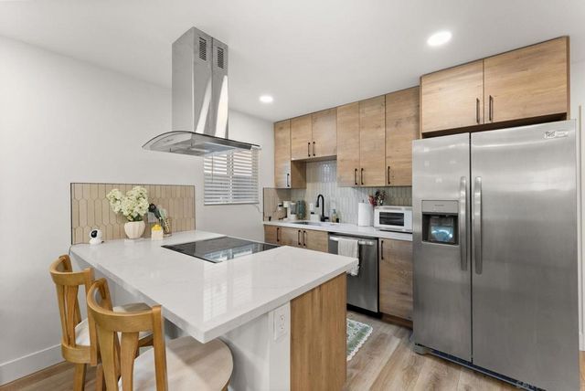 4921 23 Gary St, San Diego, CA 92115