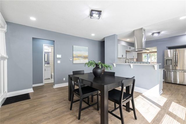 3715 College Avenue, Kansas City, MO 64128