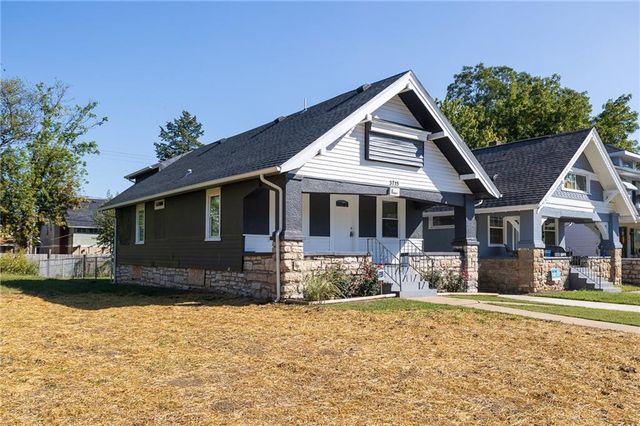 3715 College Avenue, Kansas City, MO 64128