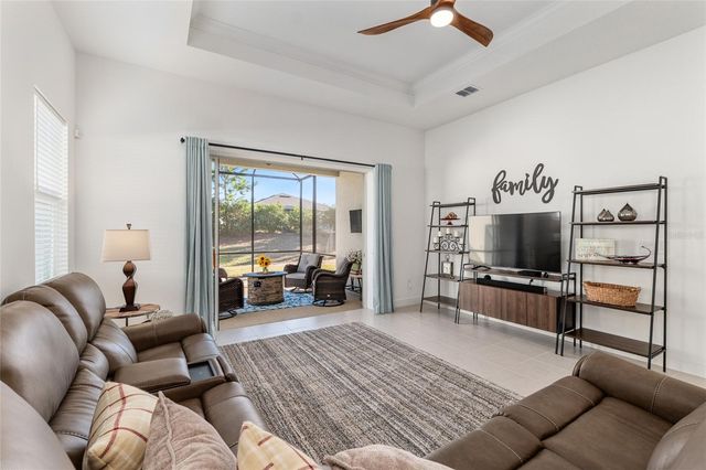 8809 SW 61ST LOOP, Ocala, FL 34481