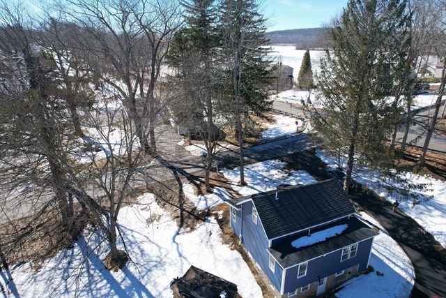 166 Leicester St, Auburn, MA 01501