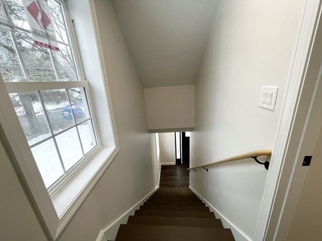 166 Leicester St, Auburn, MA 01501