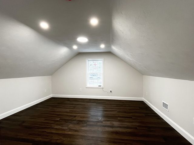 166 Leicester St, Auburn, MA 01501