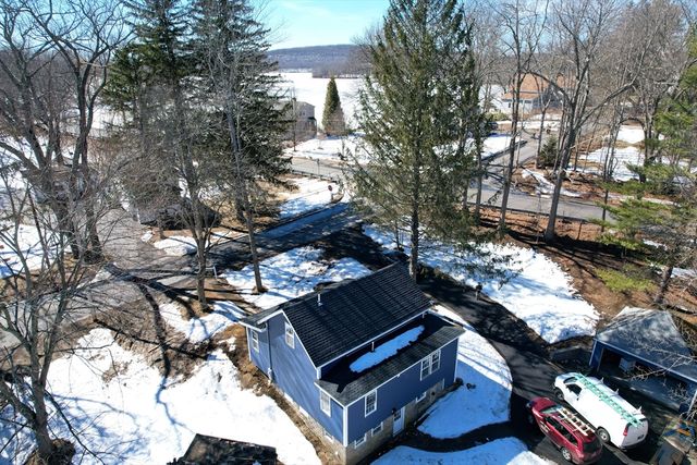 166 Leicester St, Auburn, MA 01501