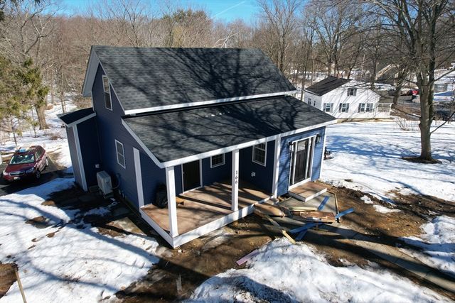 166 Leicester St, Auburn, MA 01501