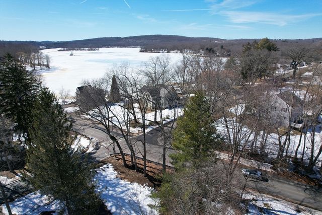 166 Leicester St, Auburn, MA 01501