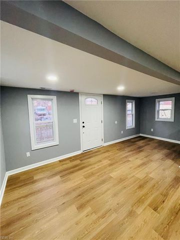 54 Morrison AVE, Newport News, VA 23601