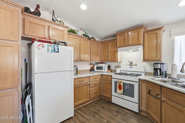 8421 E MAIN Street, Mesa, AZ 85207