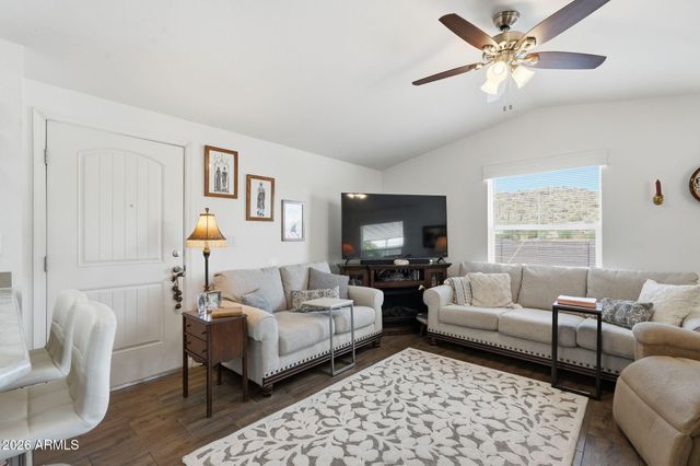 8421 E MAIN Street, Mesa, AZ 85207